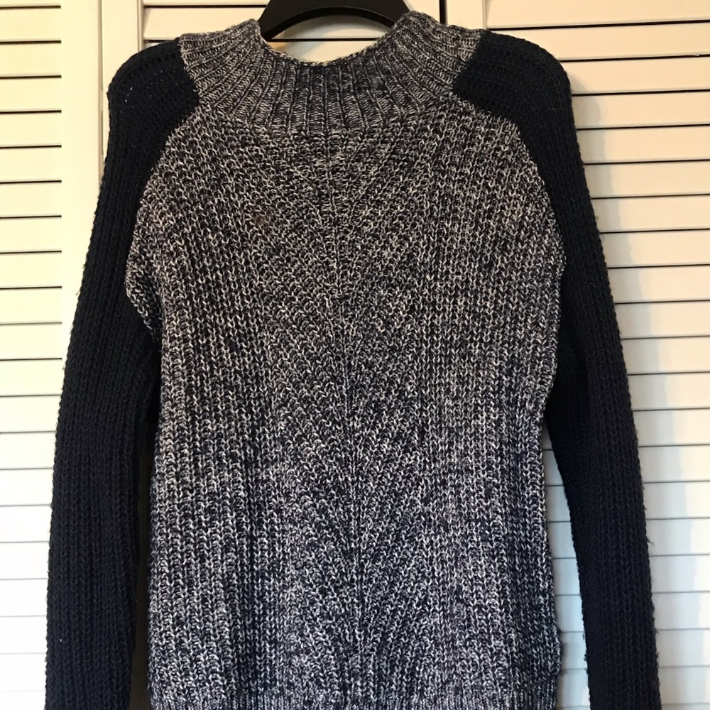 Banana Republic Sweater